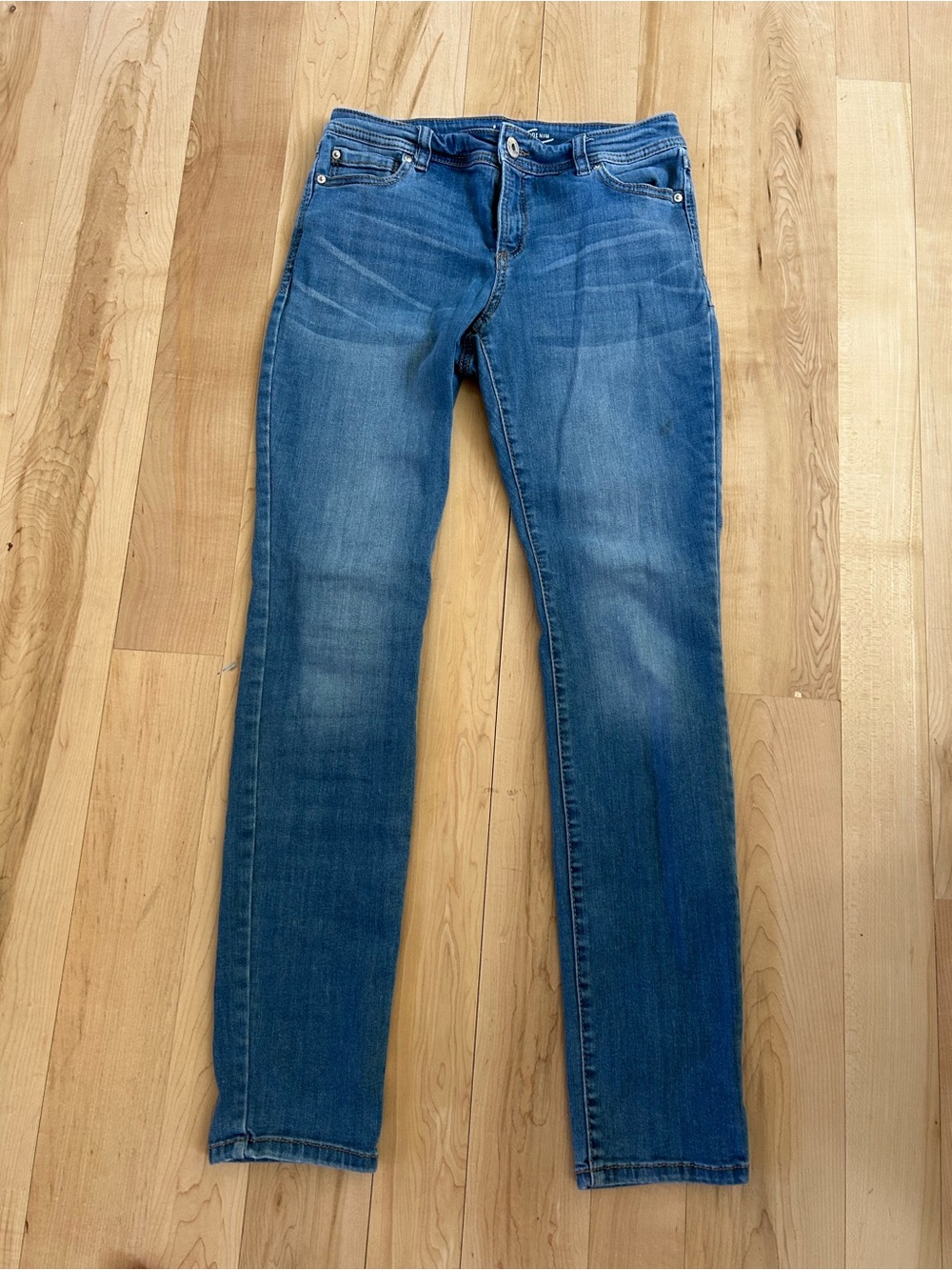 Classic women’s Blue Slim Fit Jeans